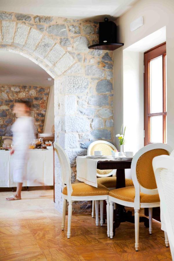 Petritis Guesthouse Oítilon Eksteriør bilde