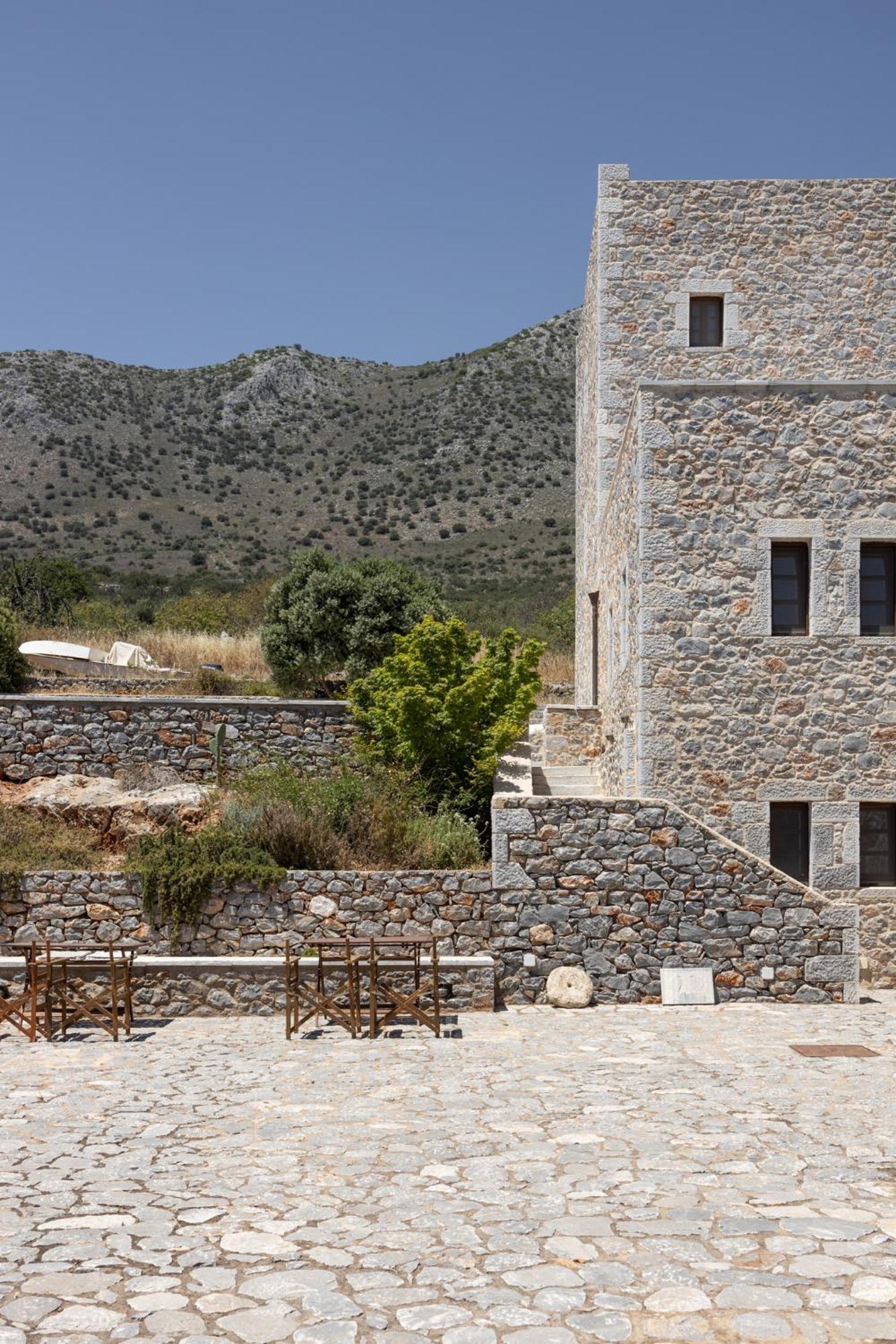 Petritis Guesthouse Oítilon Eksteriør bilde